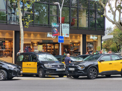 Parada de la rambla de Catalunya, 28