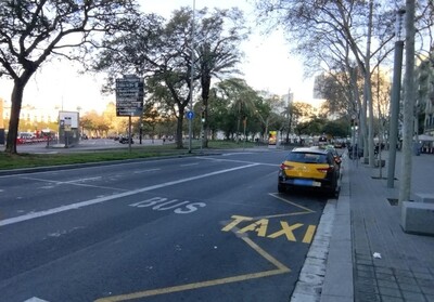 Parada de taxis del passeig de Borbó, 5