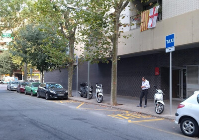 Microparada de taxis carrer Concili de Trento