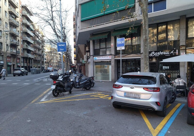 Carrer de Padilla, 216 (carrer de València)