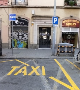 Carrer de Sicília, 201 (carrer de València)